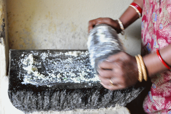 How to Grind Coconut Chutney in Wet Grinder